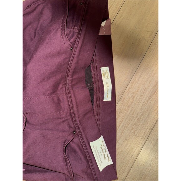 Signature Levi Strauss Totally Shaping Burgundy Pull On Skinny Pant Womens 18S - Picture 5 of 5